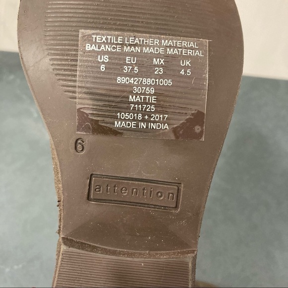 NWT attention sz 6 Mattie brown suede distressed ankle booties - Picture 12 of 14